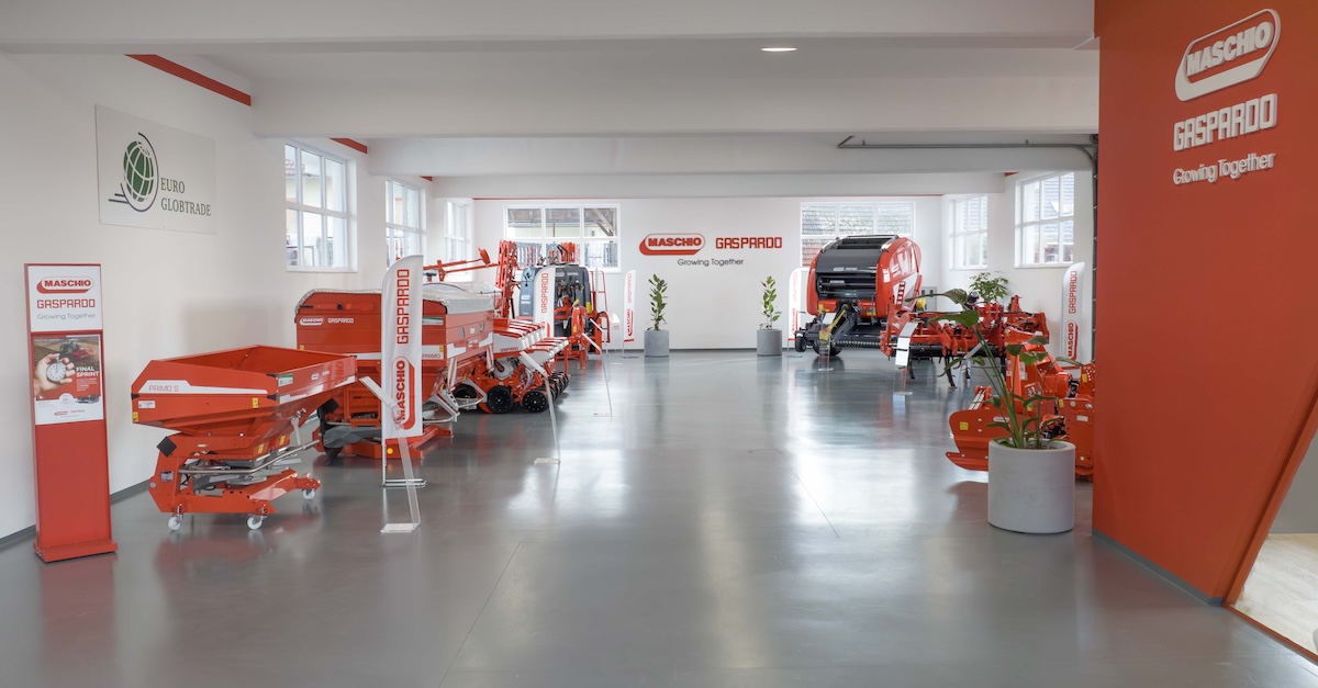 L'interno del nuovo showroom di Maschio Gaspardo a Voklo Šencur in Slovenia